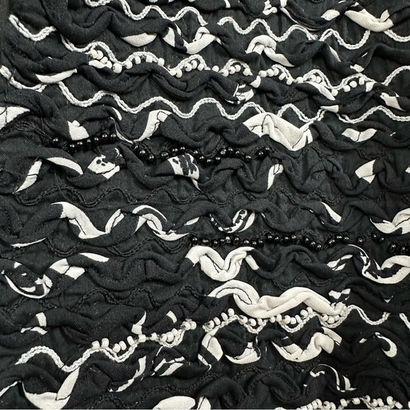 Chico’s Black White Cropped Open Front Jacket Blazer, Size 1, Medium - Picture 10 of 10